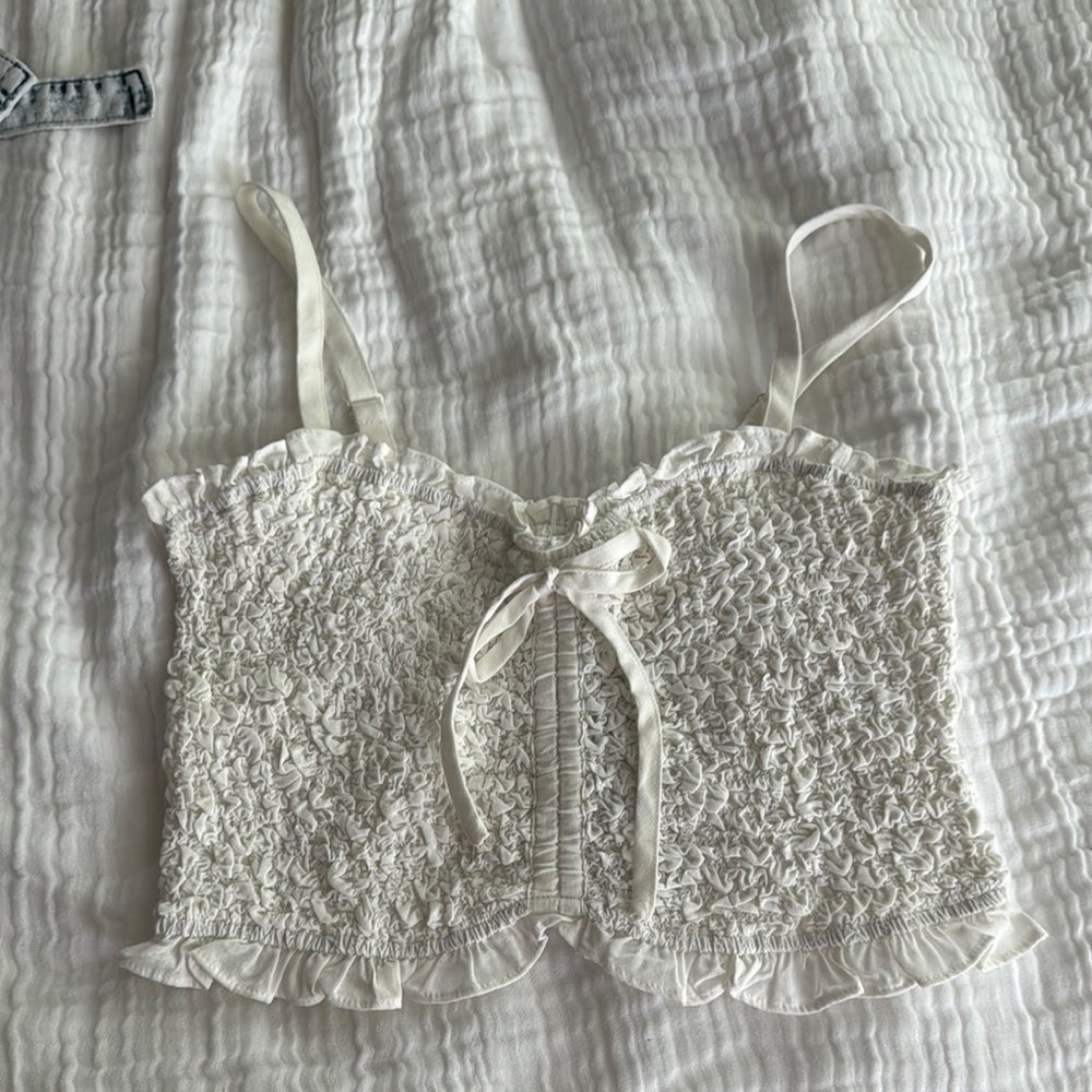 DO+BE White Ruffle Crop Top